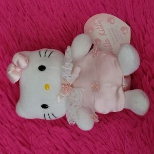 Hello kitty small plush